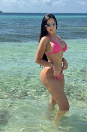 HERMOSA ESPECTACULAR SEXO A TOPE VOLUPTUOSA TETASAS