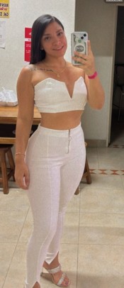 DULCE BELLEZA CON CARáCTER