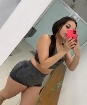 ENCANTADORA MORENA JOVEN CALIENTE CACHONDACLA MóNICA