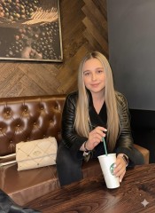 LA PUTA MáS SOLICITADA SOFIA COGIENDO AL ESTILO PO