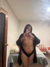 LATINA CARIÑOSA Y SENSUAL VILLAREAL