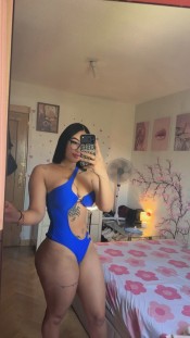 VEN Y FOLLAMOS RICO