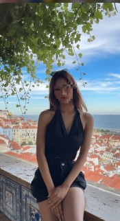 COLEGIALA MORBOSA MUJER REAL GRIEGO VIDEO LLAMADA