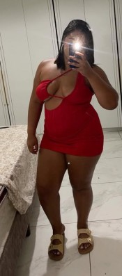 GUAPA DIVERTIDA FIESTERA 24 DESPLAZAMIENTOS