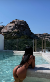 HERMOSA LATINA CUERPO NATURAL MASAJISTA EN FUENGIROLA