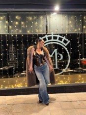 LUCIA  CHICA COMPLACIENTE Y ARDIENTE