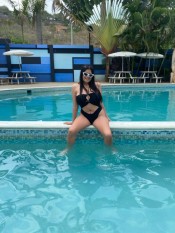 LATINA MUY  CALIENTE EN CASTELLóN