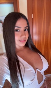 KEYLA — COLOMBIANA JOVEN EN SALOU, NATURAL Y AUTÉNTICA