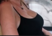 FISIO MASAJISTA PROFESIONAL CARMEN 49 Añ ESPAñOLA