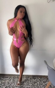 JOVEN RUBIA SEXY LATINA (EN VALENCIA CENTRO )