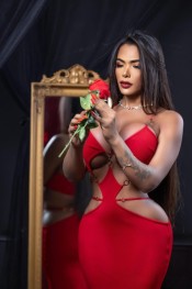 BELLA ISABELLY  ESPECTACULAR BRASILEÑA MUY CACHONDA