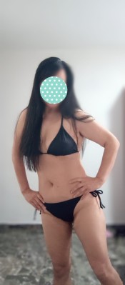 ESPECTACULAR MUJER ASIATICA, DE NUEVO EN VITORIA