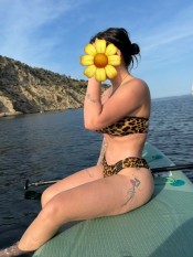 LATINA JOVENCITA SENSUAL EN IBIZA