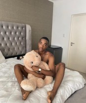 RICO CHOCOLATE XXL.19 AÑOS SOLO DESPLAZAMIENTO