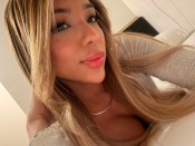 JOVEN LATINA DE 22 COLOSAL