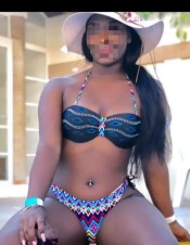 UNA MORENA PARA FOLLAR DE VERDAD 20€