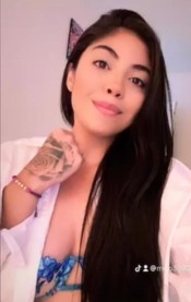 HERMOSA COMPAñíA