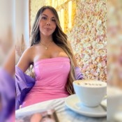 SORPRESA…VEN YA A COMER TODO LO QUE TENGO AQUÍ….
