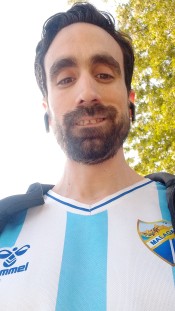 CHICO ESCORTS SE OFRECE A TRAVESTIS OPERADA PARA