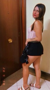 LATINA RICA EN PUIGCERDA