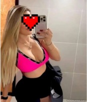 RUBIA MUY  CARIñOSA