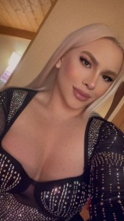 TRANS DIVINA, FIESTERA Y MUY CALIENTE