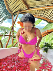 COLOMBIANA ELEGANTE Y CARIÑOSA EN ZAMORA 24H