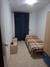 HABITACIóN DISPONIBLE EN AMPOSTA