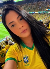 PAOLA, BRASILEÑA MUY GOSTOSA Y ARDIENTE