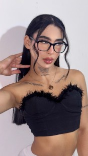 ABBY UN BESO DE ORO TIBIO