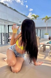 MORENAZA, ELEGANTE, MUY SENSUAL Y ATREVIDA