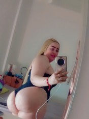 SUPER CACHONDA COMPLACIENTE FIESTERA