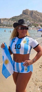 MILF.... MADURITA INTERESANTE LISTA PARA FOLLAR