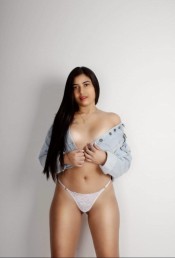 RUBY VENEZOLANA 21 AÑOS EN TORRE DEL MAR