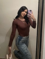 JOVENCITA ELEGANTE Y FEST