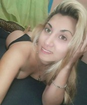 RUBIA  NUEVA EN TORREVIEJA CENTRO..