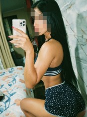 FIESTERA ESTOY CON AMIGAS PARA PASARLA BIEN