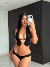 LATINA VENEZOLANA FRANCéS NATURAL SALIVADO, ENCANTADORA