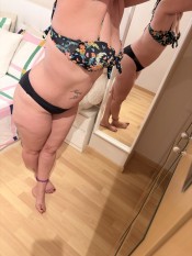 MARIA RUMANA 38 AÑOS NUEVA EN APUROS ECONÓMICOS