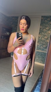 COLOMBIANA DE 26 AÑOS MUY FIESTERA Y CAÑERA