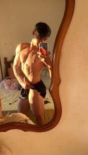 CHICO EXQUISIT SENSUAL Y EXCLUSIVO LLENO DE PLACER