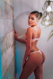 LISA DOMINICANA LINDA NATURAL Y REAL