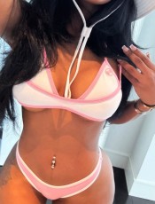 DIOSA LATINA NUEVA EN LA ZONA  24 HORAS