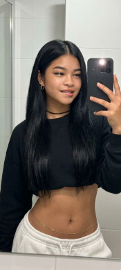 HELENA, VENEZOLANA DE 18 AñITOS