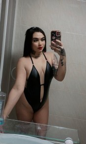 ¡ARDIENTE Y MUY GOLOSA!