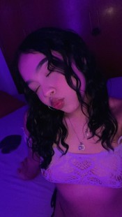 JOVEN ARDIENTE  QUE TE ENSALIVARA TU POLLITA