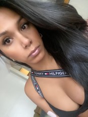 TRANS ARGENTINA MORENA SEXY EN IBIZA