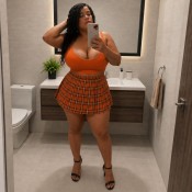 PECHOS GRANDE  Y NATURALES PARA UNA RICA CUBANITA