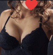 LUNA CHICA COLOMBIANA MUY GUAPA FIESTAS 24H