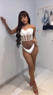 POTENTE CHICA TRANS MUY TENTADORA Y MORBOSA..!!!
